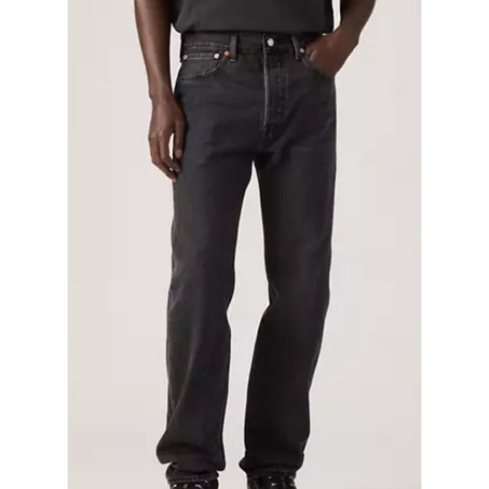Levi's 501 Relaxed Jeans Mens 32x30 Black NWT Button Fly Denim Pants